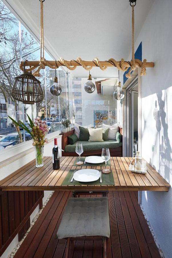 Cozy Beach House Sao Pedro Estoril São Pedro do Estoril المظهر الخارجي الصورة